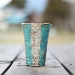 免費杯條紋藍色淺藍色啤酒杯陶器 第1張的照片