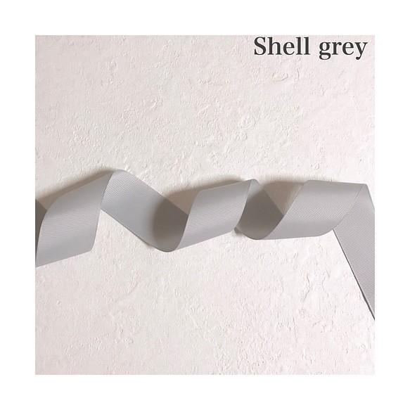 グログランリボン   Shell gray  38mm×8m 1枚目の画像