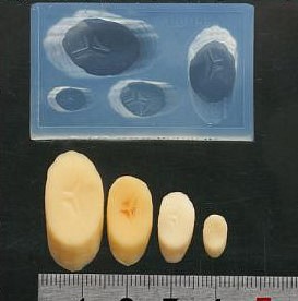 (S188)シリコンモールド　斜めスライス　バナナ　フルーツモチーフ　4サイズ 1枚目の画像