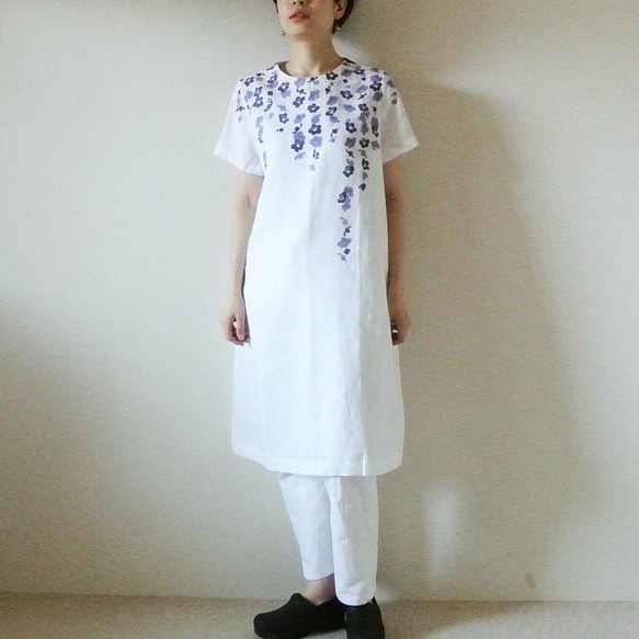 亞麻/短袖連衣裙白色&lt;垂梅&gt; 第1張的照片