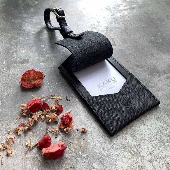 KAKU皮革設計 行李吊牌 行李箱掛牌 黑色十字紋 第1張的照片