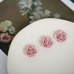 ♡亞克力/樹脂♡日系玫瑰花樹脂貼片20mm 粉玫瑰 2個入 第1張的照片
