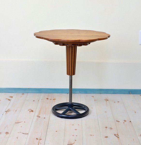 ホイールテーブル　〜カフェテーブル〜 1枚目の画像