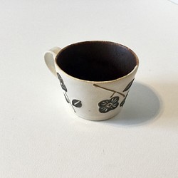 花マグ(白×茶) 1枚目の画像