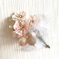 つまみ細工桜のコサージュ 1枚目の画像