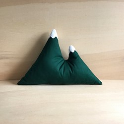 BONBON 交換禮物手作暖心｜山山抱枕 深綠 S 第1張的照片