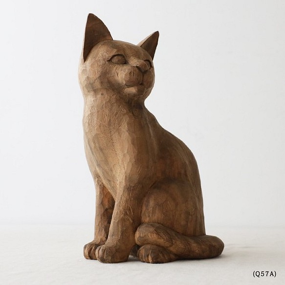 ＊●冬ごもりＰＲＩＣＥ●天然無垢ウッド 手彫り木彫りART “ 座り猫 右向き ” ネコ置物 オブジェ Q57A