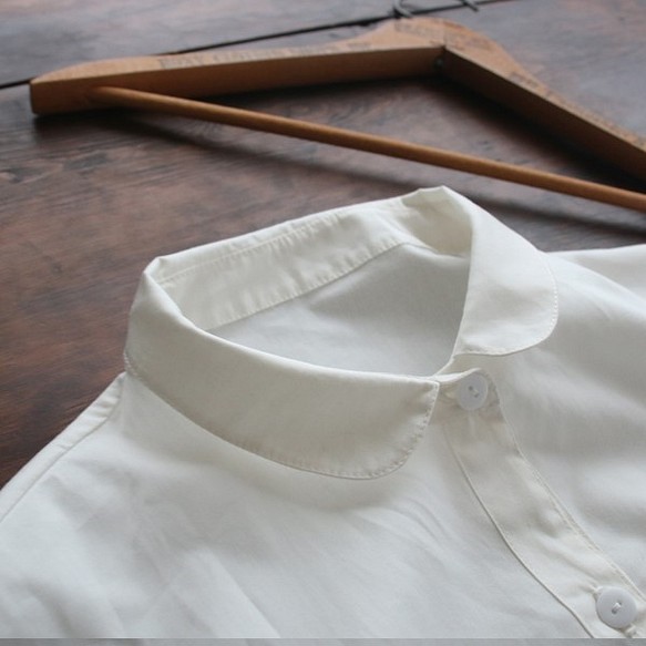 ◆ラスト1点●2019夏夏SALE● コットン100％ブロード織り 丸襟 ロングシャツ 前開き 白 ホワイト R30 1枚目の画像