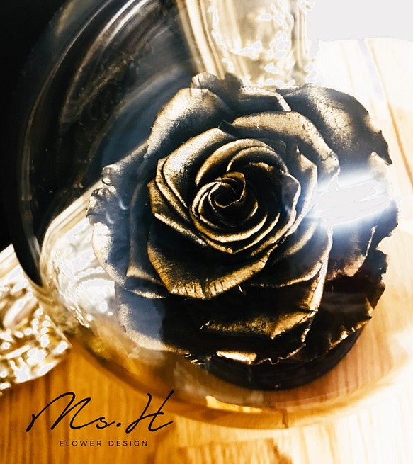 Ms.H flower design 唯一的你 不凋花永生花玻璃音樂盒 第1張的照片