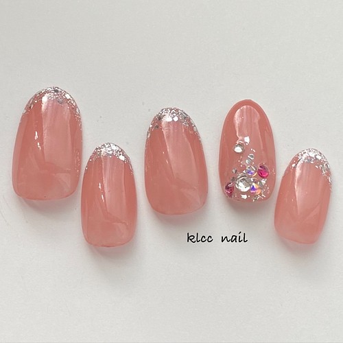 ジェルネイル ラメ フレンチ ネイルチップ その他ファッション Klcc Nail 通販 Creema クリーマ ハンドメイド 手作り クラフト作品の販売サイト