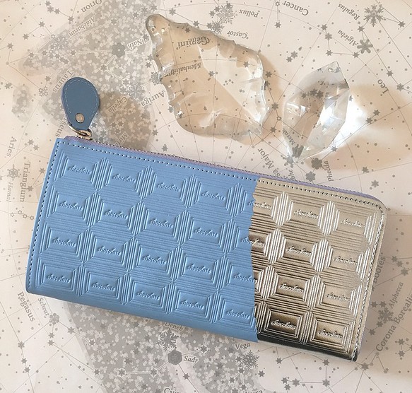 革の青い紫陽花色チョコ長財布（銀の包み紙） 1枚目の画像