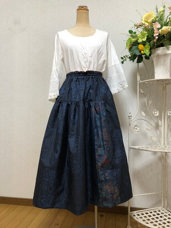 着物リメイク　大島紬のティアードスカート　藍 1枚目の画像