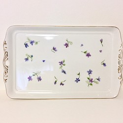 一小盤手繪紫羅蘭 第1張的照片