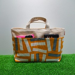 【再販2】帆布のバッグインバッグ (ランダムストライプ・イエロー) 1枚目の画像