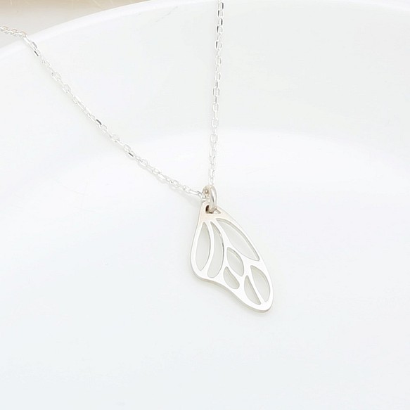 鏤空 蝴蝶 翅膀 Butterfly s925 純銀 項鍊 生日 情人節 禮物 第1張的照片