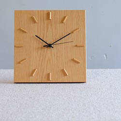 木の時計 1枚目の画像