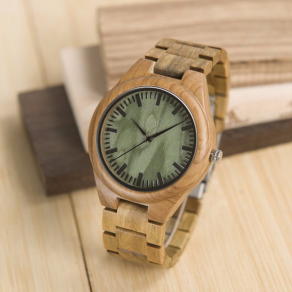 受注制作※ 腕時計 温もりある天然木製　ウッド ハンドメイド 1枚目の画像