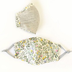 リネンとダブルガーゼのポケット仕様立体マスク_ リバティ ”Mina"イエロー系 1枚目の画像