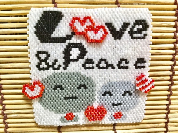 Love & Peace タペストリー 1枚目の画像