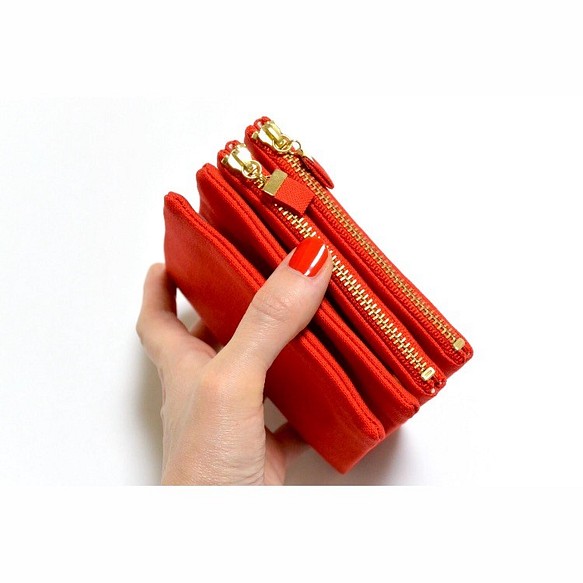 二つ折り財布〔アカ〕　財布　帆布　赤　シンプル 1枚目の画像