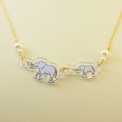 大象媽媽牽小象/925純銀鍍K金項鍊 第1張的照片