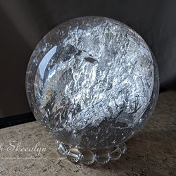 【送料無料】天然レインボー水晶・丸玉（スフィア）/72mm・Ｌサイズ 1枚目の画像