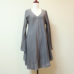 瑪瑙棉染色棉質連衣裙 第1張的照片