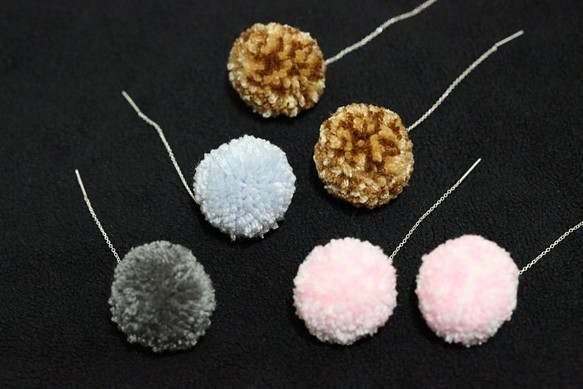 寒冬必備款毛球耳環【粉紅色、豹紋色、灰色系】 第1張的照片