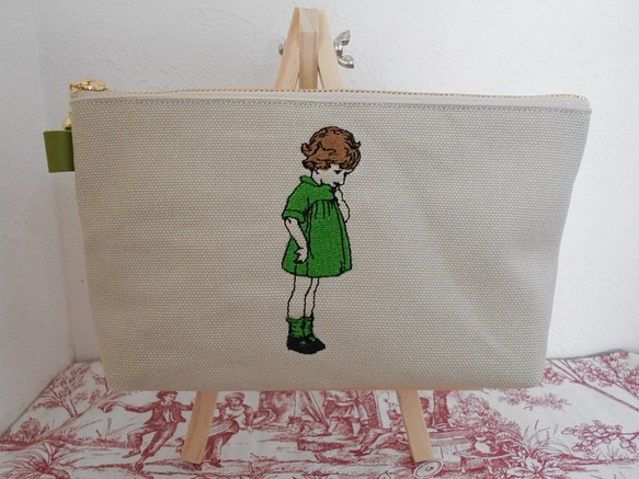 刺繍の帆布のペンケース可愛いフランスの女の子グリーン 1枚目の画像