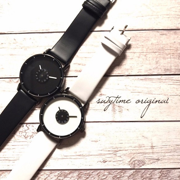 【ペア価格】夏のシンプルペアウォッチ ブラック×ホワイト　 腕時計 メンズ レディース シンプル ギフト 人気 1枚目の画像