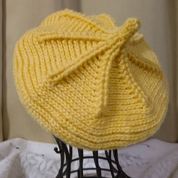 黄色のどんぐり帽子〈ほんのりクリーム〉 1枚目の画像