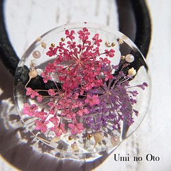 秋色のお花のヘアゴム（ピンク） 1枚目の画像