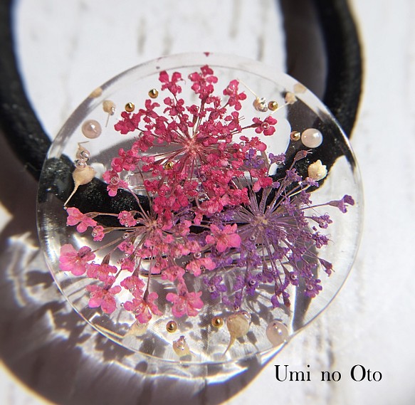 秋色のお花のヘアゴム（ピンク） 1枚目の画像