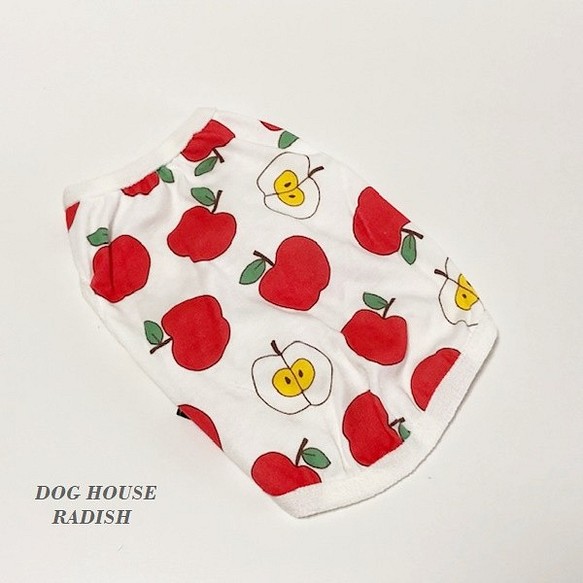 タンクトップ りんご柄【赤リンゴ】 Dog 犬服 ドッグウェア 春秋　林檎 1枚目の画像