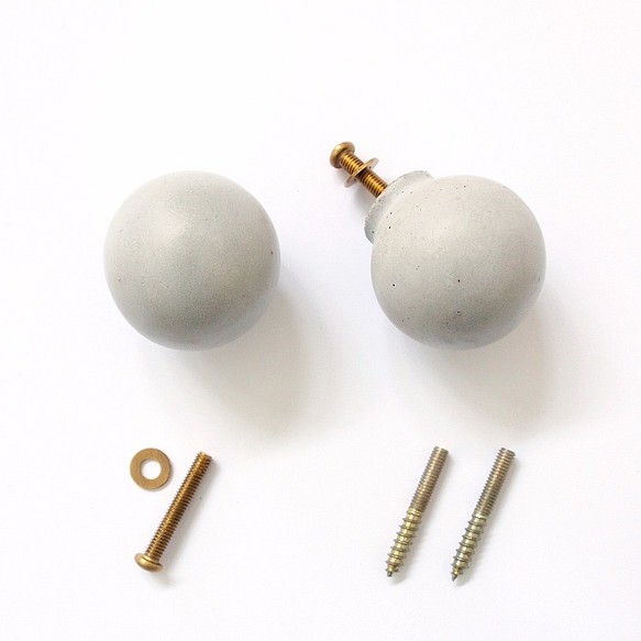 FENEN - Handcrafted concrete knob / hook – Sphere 1枚目の画像