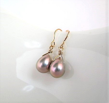 egg of pearl 14Kgf pierced earrings 第1張的照片
