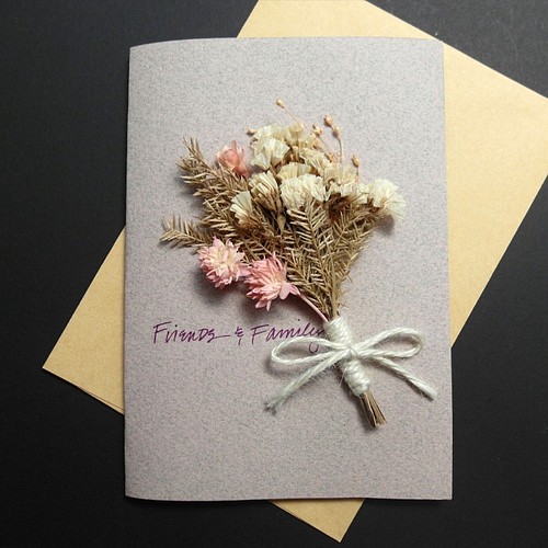 清甜風格 乾燥花卡片0012 Purple 禮品 情人節 生日 送禮卡片 信vanilla Bees 香草蜜蜂的作品 Creemaー來自日本的手作 設計購物網站