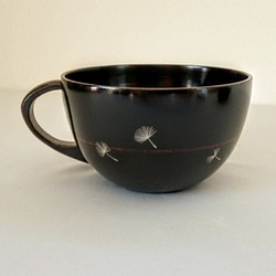 [カップ]　スープカップ「綿毛」　木製黒摺漆 1枚目の画像