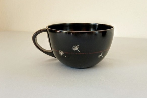 [カップ]　スープカップ「綿毛」　木製黒摺漆 1枚目の画像