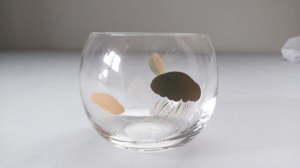 [グラス]　まんまる漆絵グラス　海月 (B) 1枚目の画像