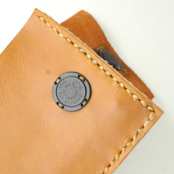 slowH」レザーウォレット『Half Wallet』CAMEL〈スロウエイチ、本革