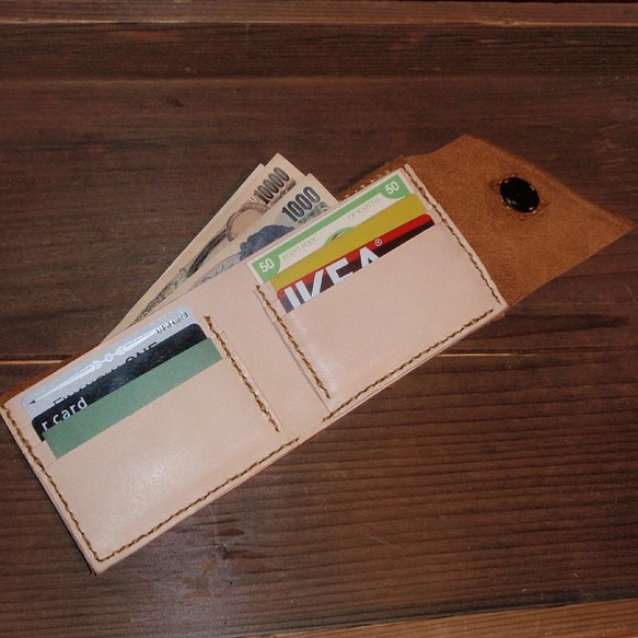 slowH」レザーウォレット『Half Wallet』CAMEL〈スロウエイチ、本革