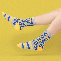 Neo-classic系列Electric Leopard男女中筒運動襪 灰黃色 第1張的照片