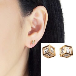 方晶鋯石耳環耳釘流行無痛水晶非穿孔耳環金色樹脂耳環 第1張的照片