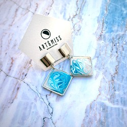 [Artemiss] 水藍的清唱・方形藝術油彩耳環 第1張的照片