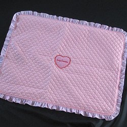 Daisy　Lorraine　カフェマット　ウール混　６４センチ×５２センチ　ピンク 1枚目の画像