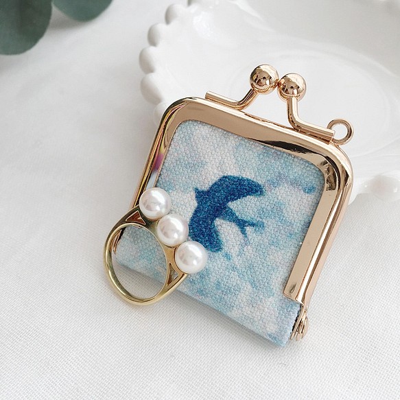 “燕子和藍天”珠寶盒 第1張的照片