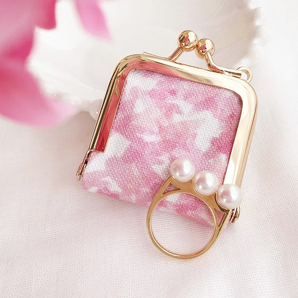 “櫻花花瓣圖案”珠寶盒 第1張的照片