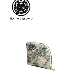 【現品1点限り‼︎】HAJIME AYUMU 高級和柄着物リメイクデザインL字財布 花柄 ホワイト 1枚目の画像