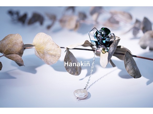 Hanakin花金 線絲編織冬花 暈染淺藍墨綠 手作飾品耳環（單顆） 第1張的照片